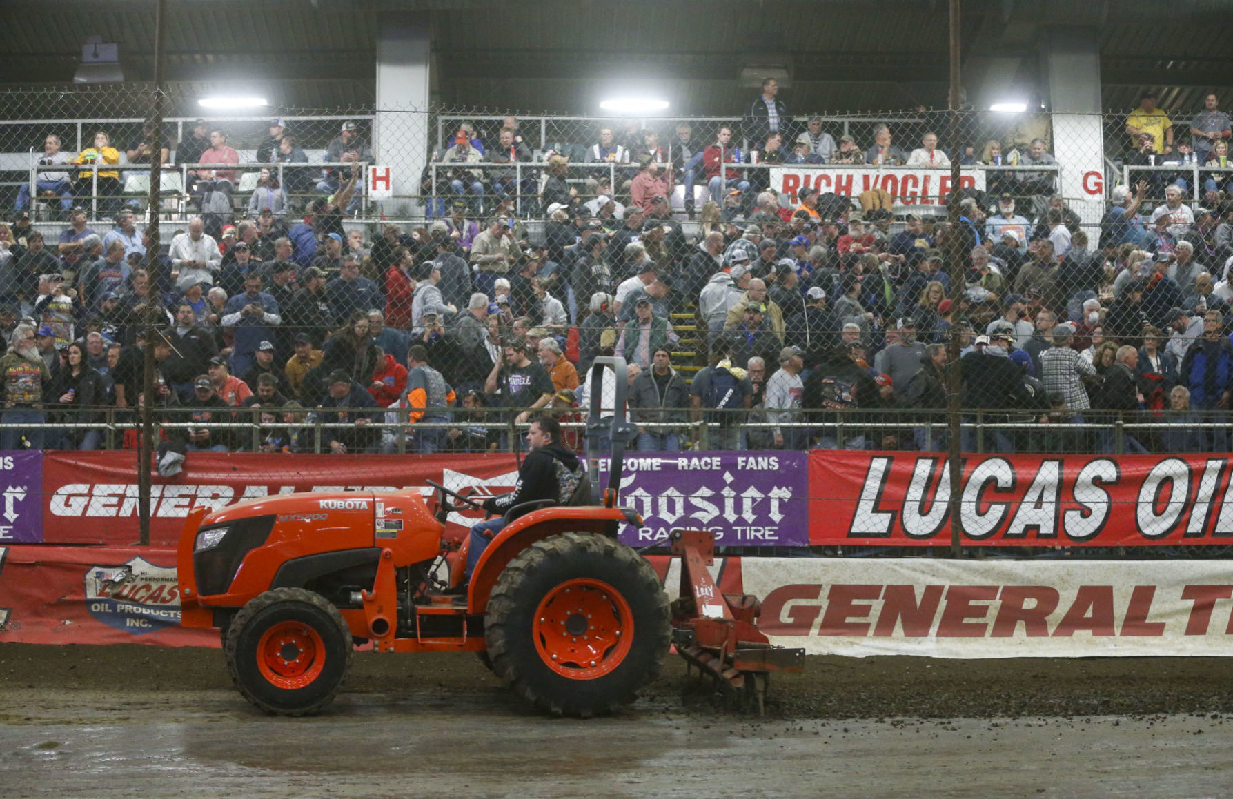 Tony Stewart at the Chili Bowl: 2018